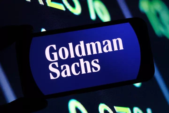 Goldman Sachs: Στο 15% μειώνεται η πιθανότητα ύφεσης στις ΗΠΑ μετά τη συμφωνία με το Ιράν