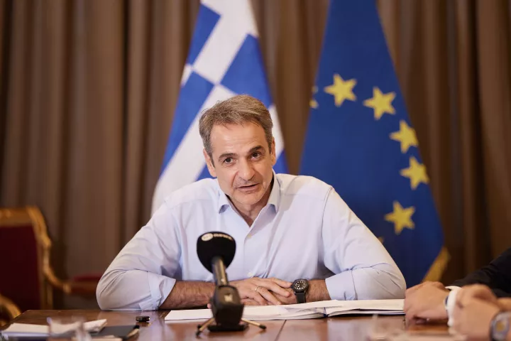Κυβέρνηση: Ξεκινούν μαζικές περιοδείες με στόχο την συσπείρωση