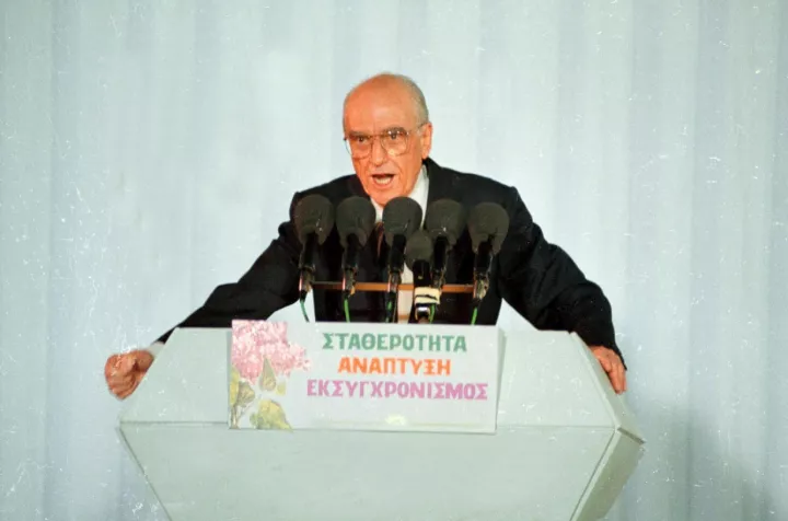 Αντρέα ζεις, εσύ τους οδηγείς…!