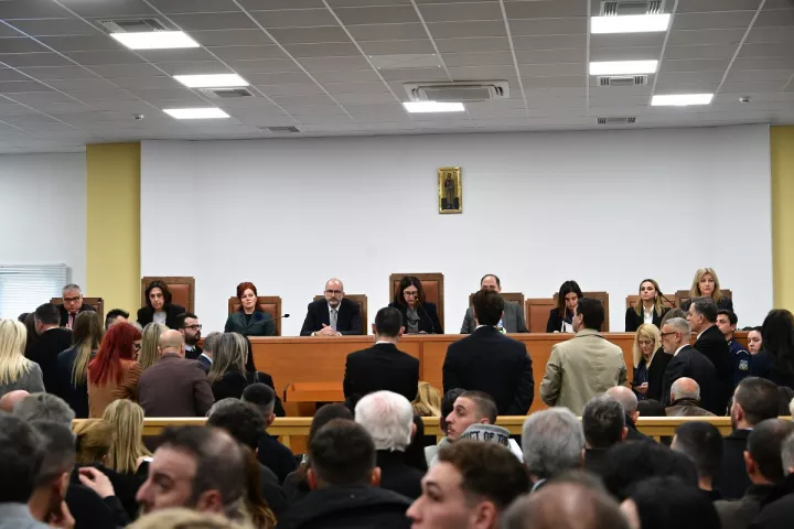 Δίκη για τα Τέμπη: Στο επίκεντρο τα αιτήματα για τηλεοπτική κάλυψη και εμφάνιση κατηγορουμένων