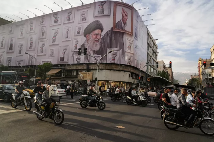 Τριήμερη αργία στην Τεχεράνη για την κηδεία του Αλί Χαμενεΐ