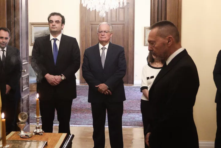 Ο Γ. Στουρνάρας ορκίστηκε για τρίτη φορά Διοικητής της Τράπεζας της Ελλάδος