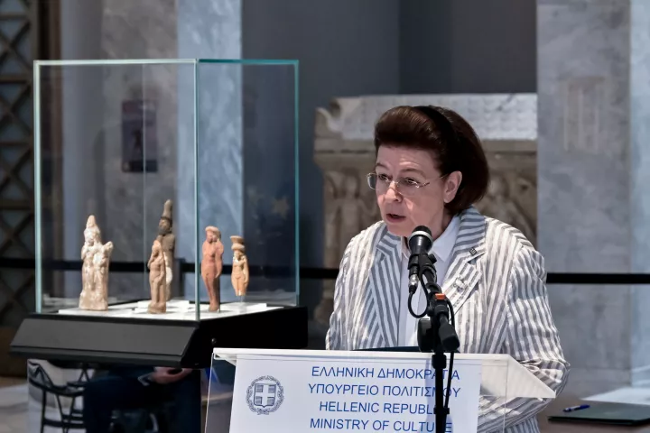 Λ. Μενδώνη: Τα Λουτρά Παράδεισος μπορεί να μη λειτουργούν ως λουτρά, αλλά να ευχηθούμε να λειτουργούν ως παράδεισος