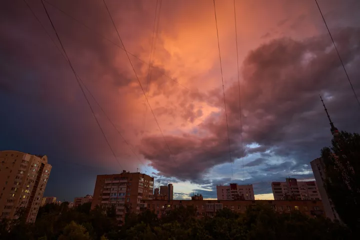 Τρεις νεκροί στη Ρωσία και την Κριμαία από ουκρανικές επιθέσεις (vids)