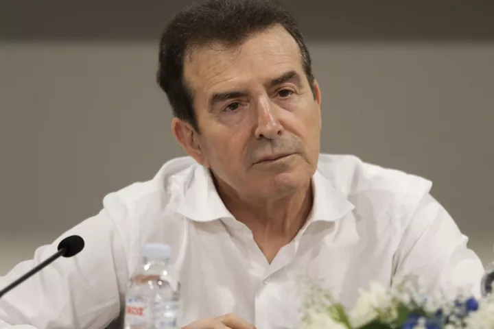 Μ. Χρυσοχοΐδης: Από τέλη Σεπτεμβρίου ενισχύονται με 80 αστυνομικούς οι πεζές περιπολίες στο κέντρο της Αθήνας