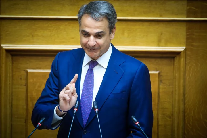Νέο πολιτικό τοπίο: Το δίπολο από το παρελθόν και η τακτική του Μαξίμου
