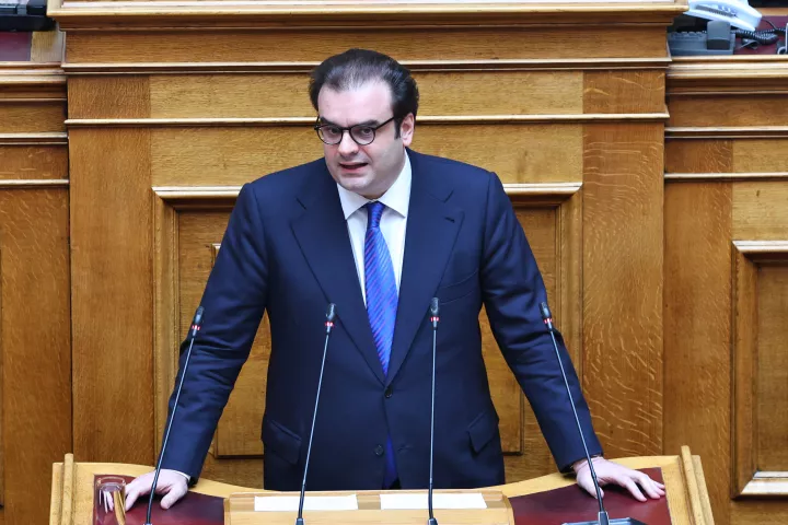 Στην Ουγγαρία ο Kυρ. Πιερρακάκης - Συνάντηση με Μαγιάρ και Κάρμαν