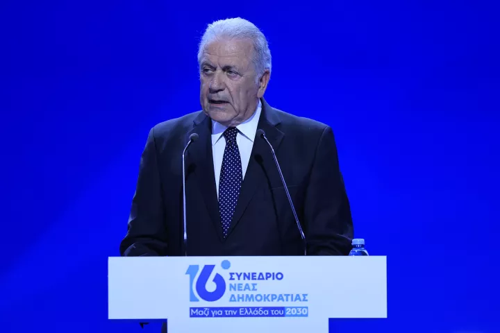 Ο Αβραμόπουλος ζητά από τον Άρειο Πάγο να ακυρωθεί το ευρωπαϊκό ένταλμα σύλληψής του