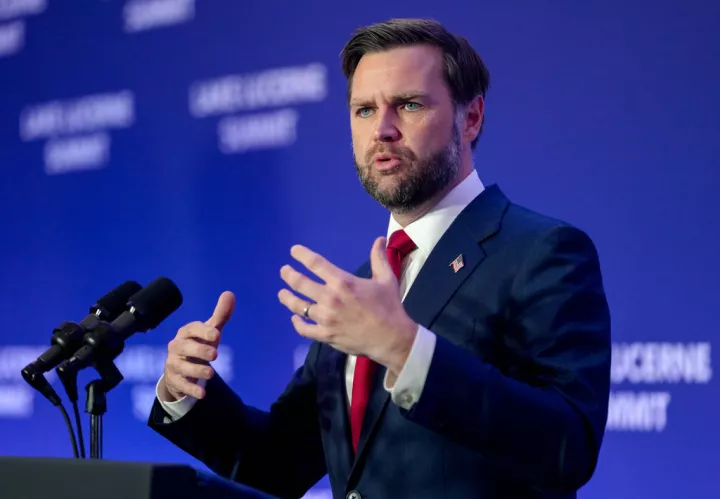 Βανς: Αξιωματικοί της CENTCOM θα συναντηθούν με τους Φρουρούς της Επανάστασης στο Κατάρ