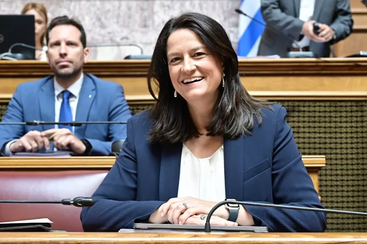 Ν. Κεραμέως: Έντονο το κοινωνικό αποτύπωμα του νομοσχεδίου για ισότητα αμοιβών και βαρέα υγειονομικών