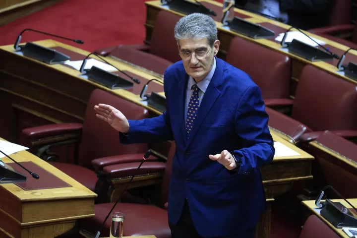 Χρ. Γιαννούλης κατά Τσίπρα: Με τη στάση του δεν συμβάλλει σε ένα νικηφόρο μέτωπο και στην πολιτική αλλαγή