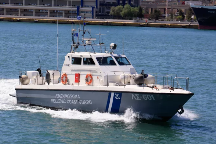 Διάσωση 35 αλλοδαπών νοτιοανατολικά της Γαύδου από σκάφος της FRONTEX