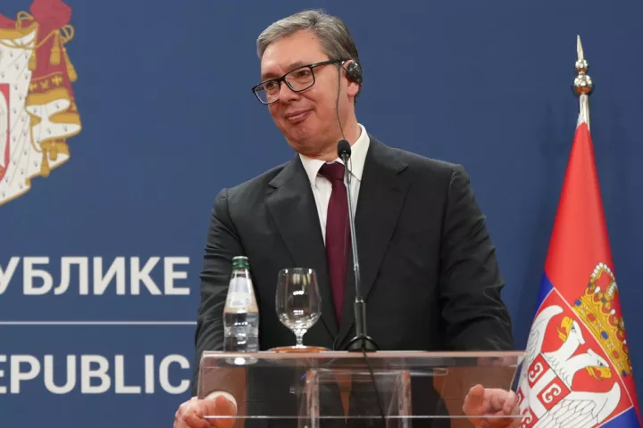 Σερβία: Ο Βούτσιτς ανακοίνωσε ότι θα παραιτηθεί και θα προκηρύξει πρόωρες εκλογές