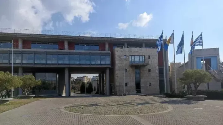 Πόσο χρήσιμη είναι η ιδεολογικοποίηση της αυτοδιοίκησης;