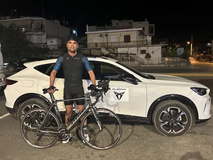 Νέο παγκόσμιο ρεκόρ για τον CUPRA Ambassador Σπύρο Χρυσικόπουλο