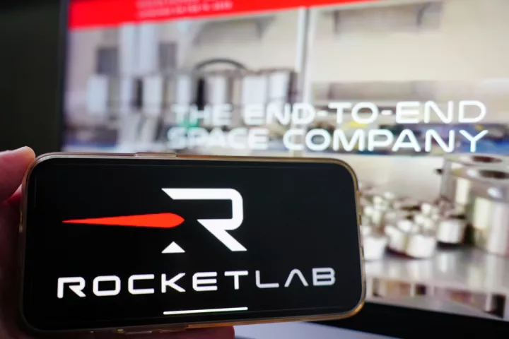Η Rocket Lab εξαγοράζει την Iridium έναντι 8 δισ. δολαρίων