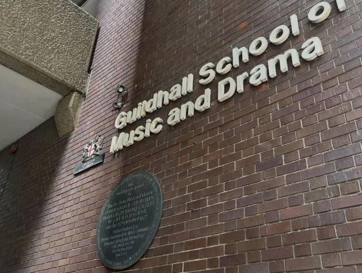 Η αρχαία ελληνική λύρα στο BBC και στο Guildhall School of Music & Drama του Λονδίνου