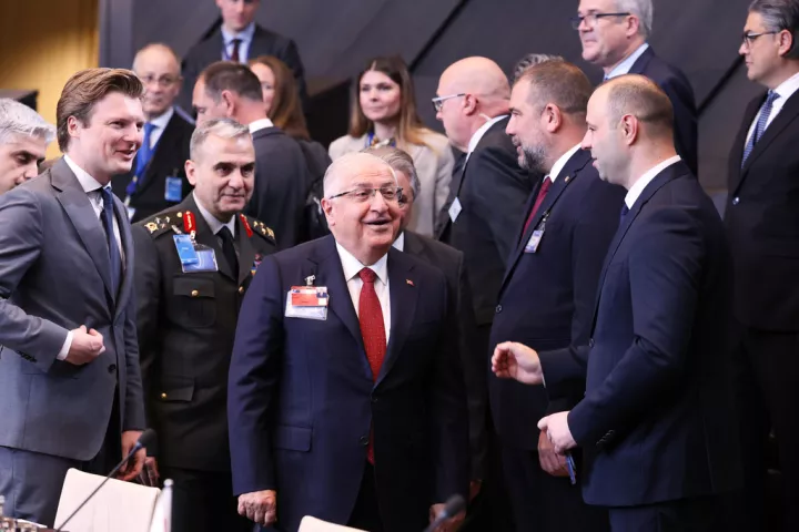 Γκιουλέρ: Οι ΗΠΑ δεν σχεδιάζουν έξοδο από το ΝΑΤΟ – Η Συμμαχία προσαρμόζεται στις νέες συνθήκες