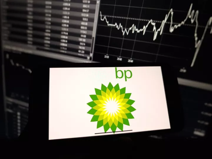 Πιέσεις σε Shell, BP, Chevron και TotalEnergies μετά τη νέα πρόβλεψη της Morgan Stanley για το πετρέλαιο
