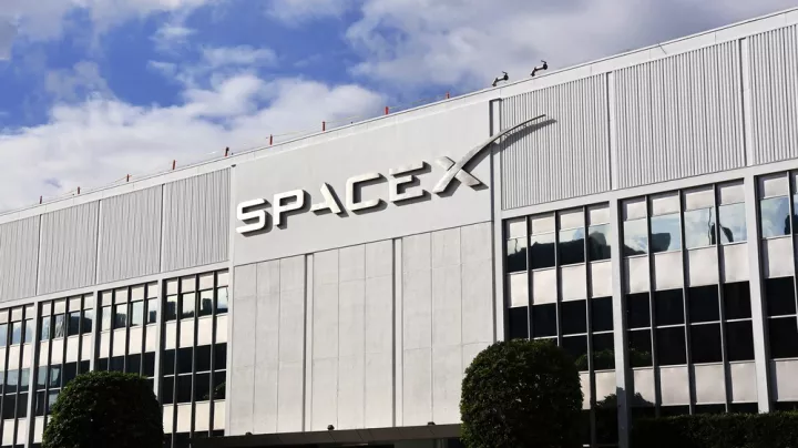 Η Alphabet και η SpaceX οδήγησαν τις εκδόσεις μετοχών στις ΗΠΑ σε ιστορικό υψηλό 251 δισ. δολαρίων