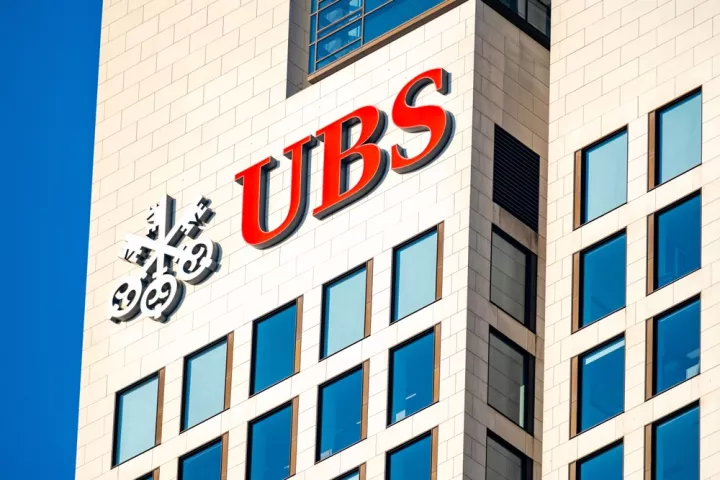 UBS: Αριθμός ρεκόρ «νέων εκατομμυριούχων» για το 2025