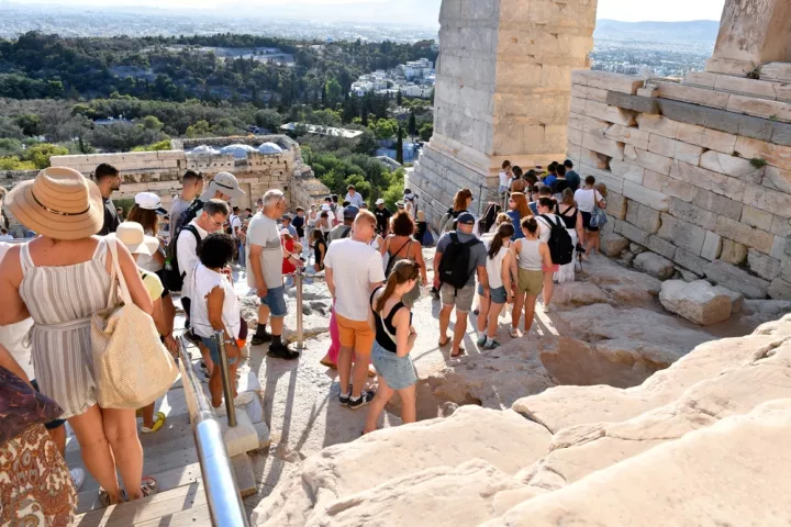 ΕΤΕ: Άντεξε ο ελληνικός τουρισμός, παρά την κρίση στη Μέση Ανατολή