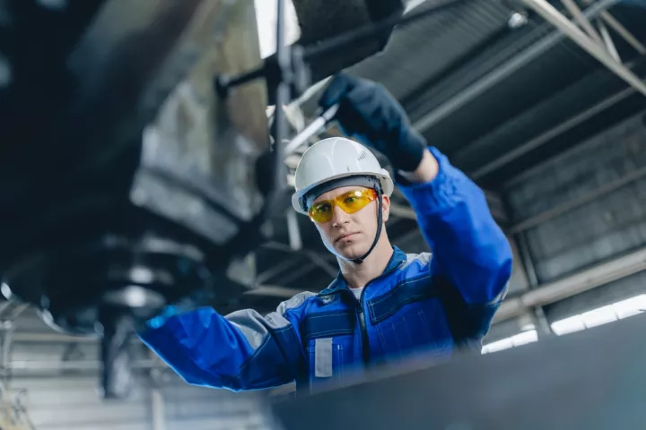 Γερμανία: Νέα άνοδος του PMI μεταποίησης με ώθηση από τις παραγγελίες