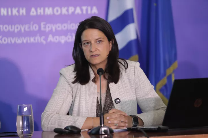 Ν. Κεραμέως: Αδιανόητο να διατηρούνται οι επιφυλάξεις στο νομοσχέδιο για την ισότητα αμοιβής των δύο φύλων