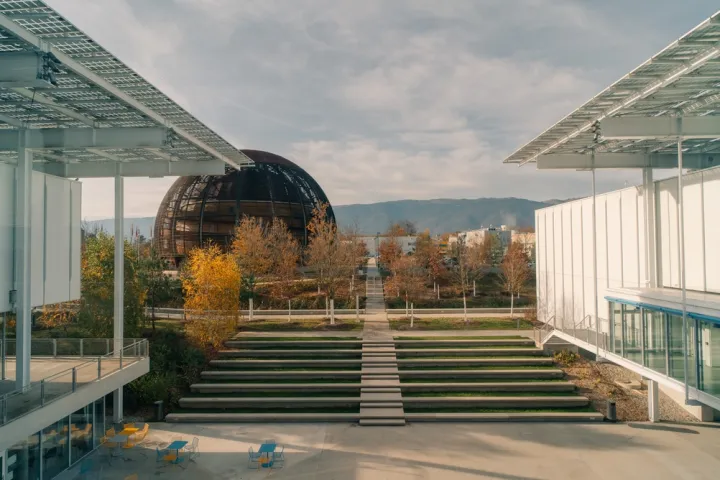 Το CERN απενεργοποίησε τον μεγαλύτερο επιταχυντή σωματιδίων στον κόσμο