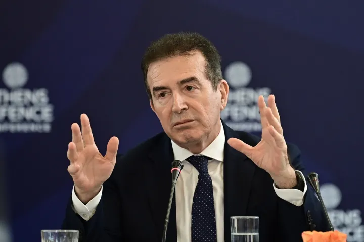 Θεσσαλονίκη: Σύσκεψη στο Αστυνομικό Μέγαρο υπό τον Μ. Χρυσοχοΐδη για τις εμπρηστικές επιθέσεις