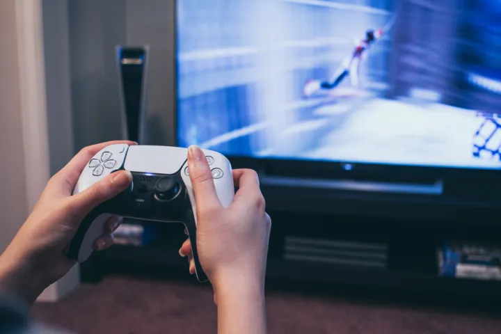 Η Sony καταργεί τους δίσκους στα νέα παιχνίδια PlayStation από το 2028
