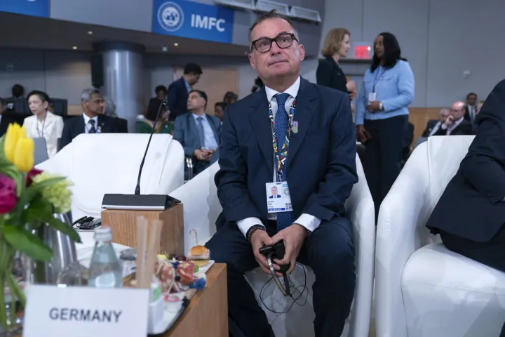 Πρόεδρος Bundesbank: Η ταχεία πτώση των τιμών της ενέργειας αιφνιδίασε την ΕΚΤ