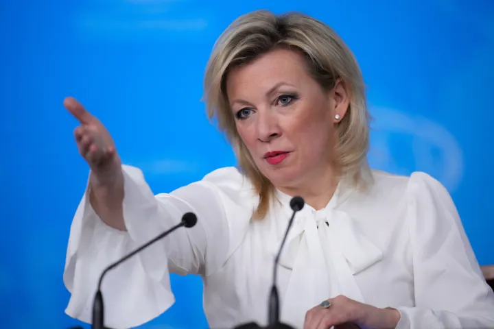 Ζαχάροβα κατά ΕΕ και Συμβουλίου της Ευρώπης: «Κλόουν» όσοι εμμένουν στα ζητήματα σεξουαλικού προσανατολισμού
