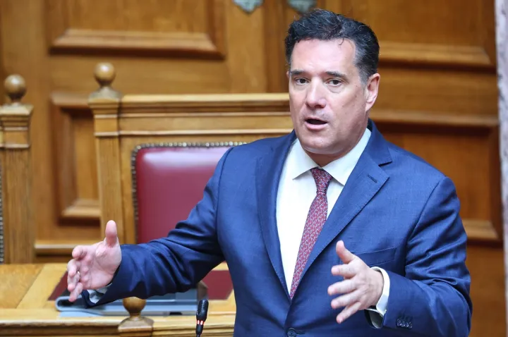 Ά. Γεωργιάδης: Απαράδεκτη η εικόνα σε μηχανή χωρίς κράνος