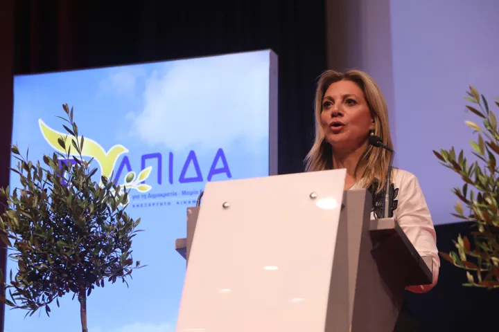 Οι «απορίες» που καίνε την Καρυστιανού