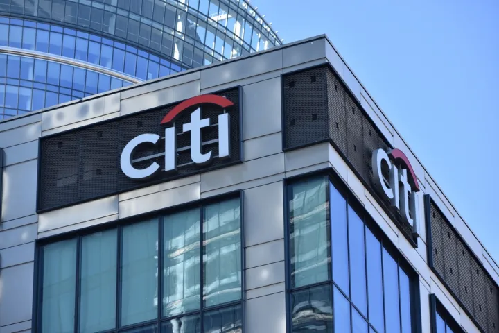 Citi: Έγινε το πέμπτο μέλος του δικτύου εκκαθάρισης του Λονδίνου
