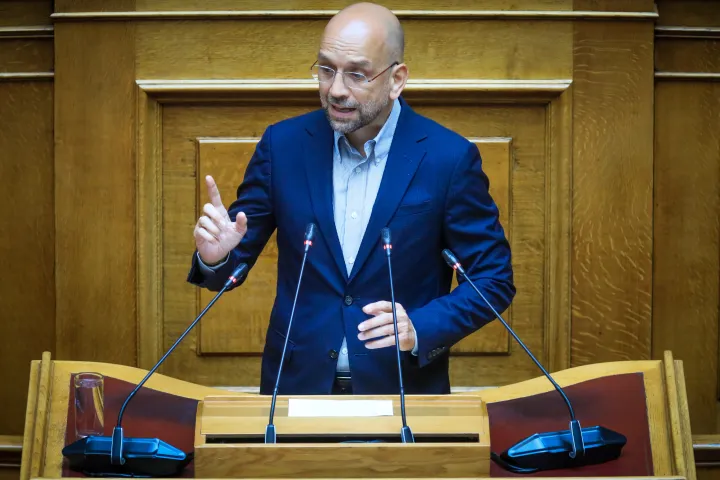 Κ. Μπάρκας: Παραμένω στον ΣΥΡΙΖΑ, αλλά ο μόνος που μπορεί να αντιμετωπίσει τον Μητσοτάκη είναι ο Τσίπρας