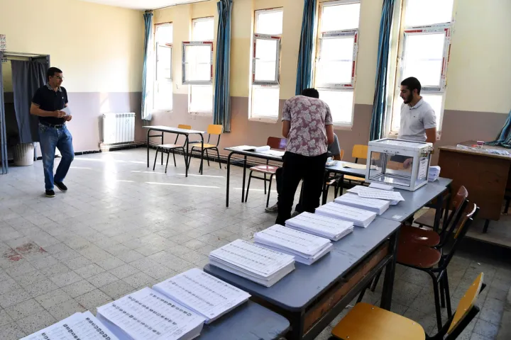 Αλγερία: Ρεκόρ αποχής στις βουλευτικές εκλογές - Πρώτο κόμμα το Εθνικό Απελευθερωτικό Μέτωπο