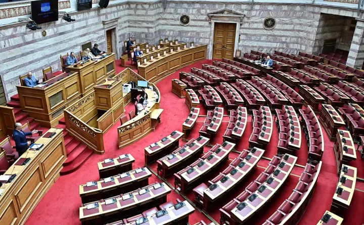 Επιτροπή Αναθεώρησης Συντάγματος: Οι προτάσεις της ΝΔ για τα κόμματα, τον ρόλο του βουλευτή και τη νομοθέτηση