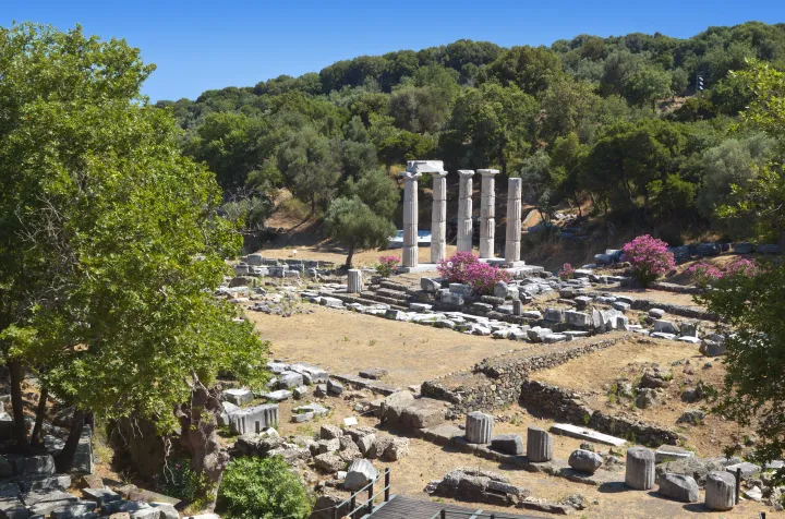 Θεσσαλονίκη: Έργα προϋπολογισμού 2,5 εκατ. ευρώ για την αποκατάσταση του Ιερού των Μεγάλων Θεών στη Σαμοθράκη