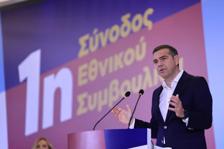Η ανάρμοστη σχέση του Αλέξη Τσίπρα με την εντιμότητα