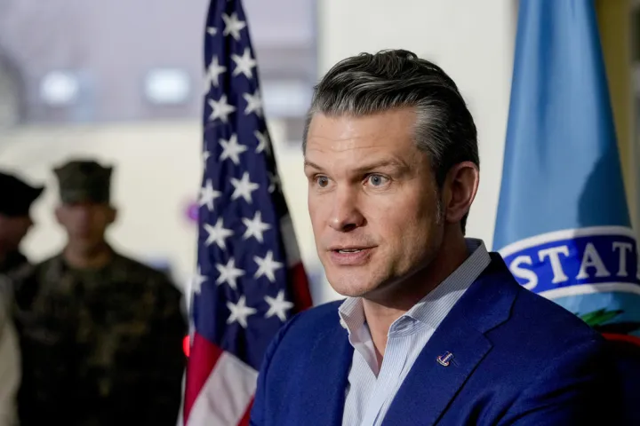 CNN, Axios: Εσπευσμένα στο Ισραήλ ο Χέγκσεθ για τα F-35