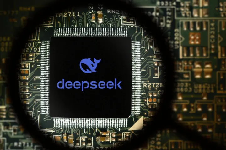 Η κινεζική DeepSeek αναπτύσσει το δικό της τσιπ Τεχνητής Νοημοσύνης