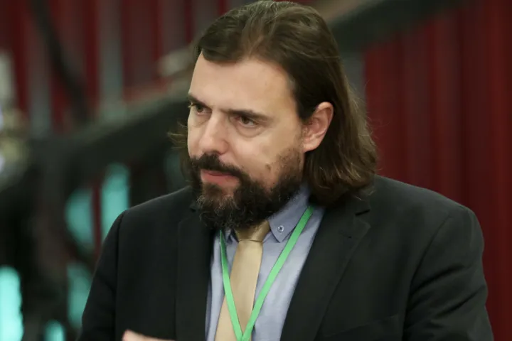 Άγριος καβγάς on air Παππά - Αντωνοπούλου: «Ξέχασε να δηλώσει 1 εκατ. ο Ανδρουλάκης» - «Κατηγορείται ο Τσίπρας ότι τα έπαιρνε, θα κάνει μήνυση;»