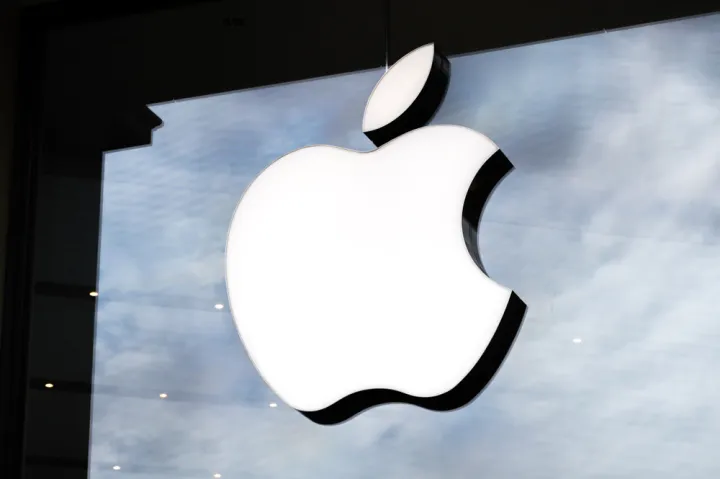 Η Apple θα παράγει ασύρματα τσιπ σε συνεργασία με την Broadcom