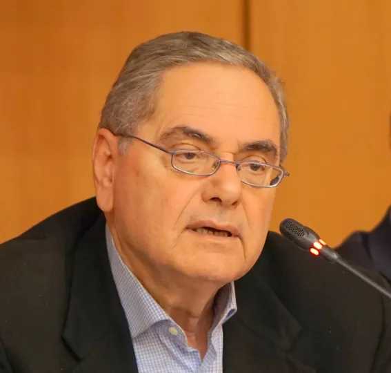 Ανδρέας Ανδριανόπουλος: Πού βρίσκεται το μέλλον της κεντροδεξιάς;