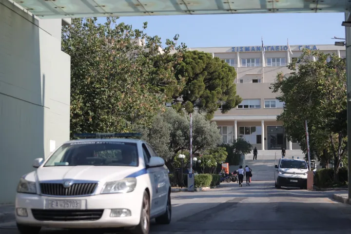 Προσήχθη  74χρονος ύποπτος για την πυρκαγιά στο Σισμανόγλειο - Νοσηλευόταν στο κρεβάτι που πήρε φωτιά