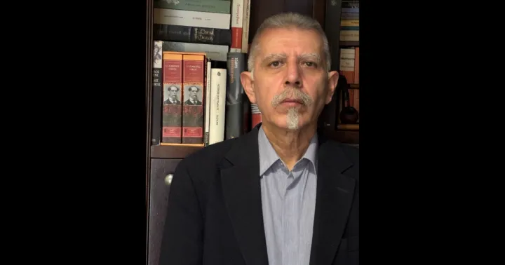 Την παραίτησή του στον ΣΥΡΙΖΑ υπέβαλε ο διευθυντή της «Αυγής της Κυριακής»
