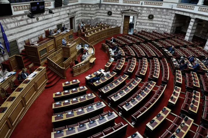 Βουλή: Προς κύρωση δύο νέες συμβάσεις αμυντικής συνεργασίας της Ελλάδας με Βουλγαρία και Μαυροβούνιο