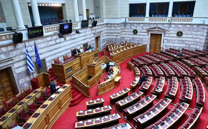 Επιτροπή Ελέγχου Παιγνίων: Πάνω από τους μισούς Έλληνες συμμετείχαν σε ένα τυχερό παιχνίδι το 2025